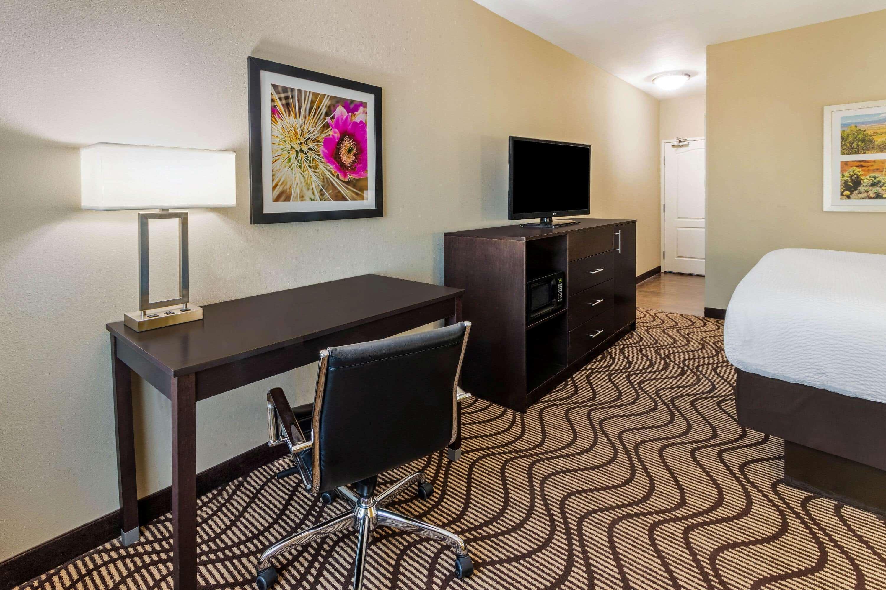La Quinta By Wyndham Artesia Hotel Ngoại thất bức ảnh