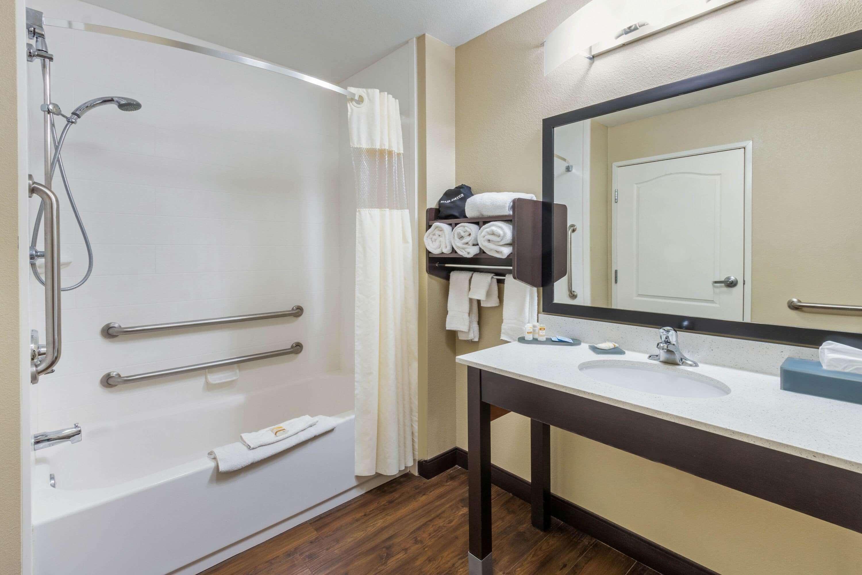 La Quinta By Wyndham Artesia Hotel Ngoại thất bức ảnh